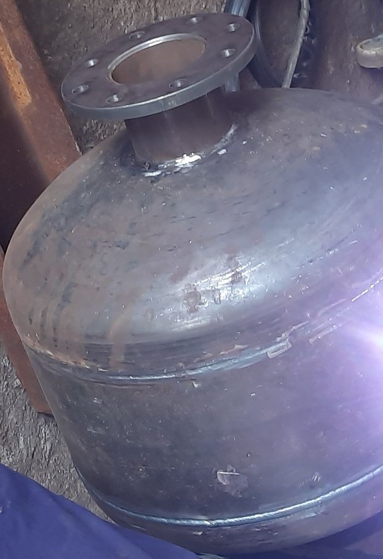 Air cannon tank fabricated by Shree Ganesh Engineering